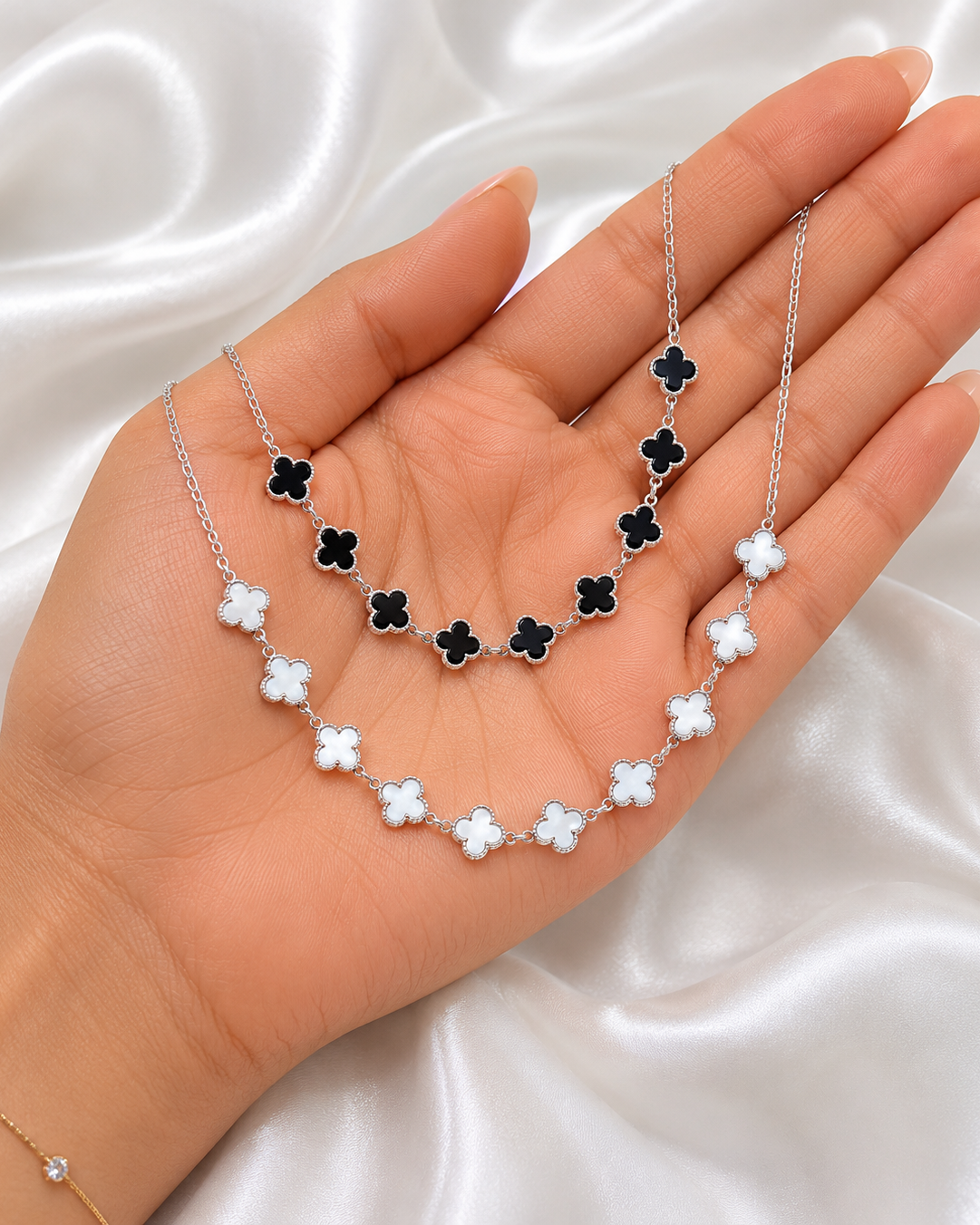 [Compre 1, Leve 2] Colar Trevos Folheado a Prata 925